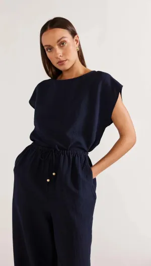 Staple the Label Remy Box Top in Navy